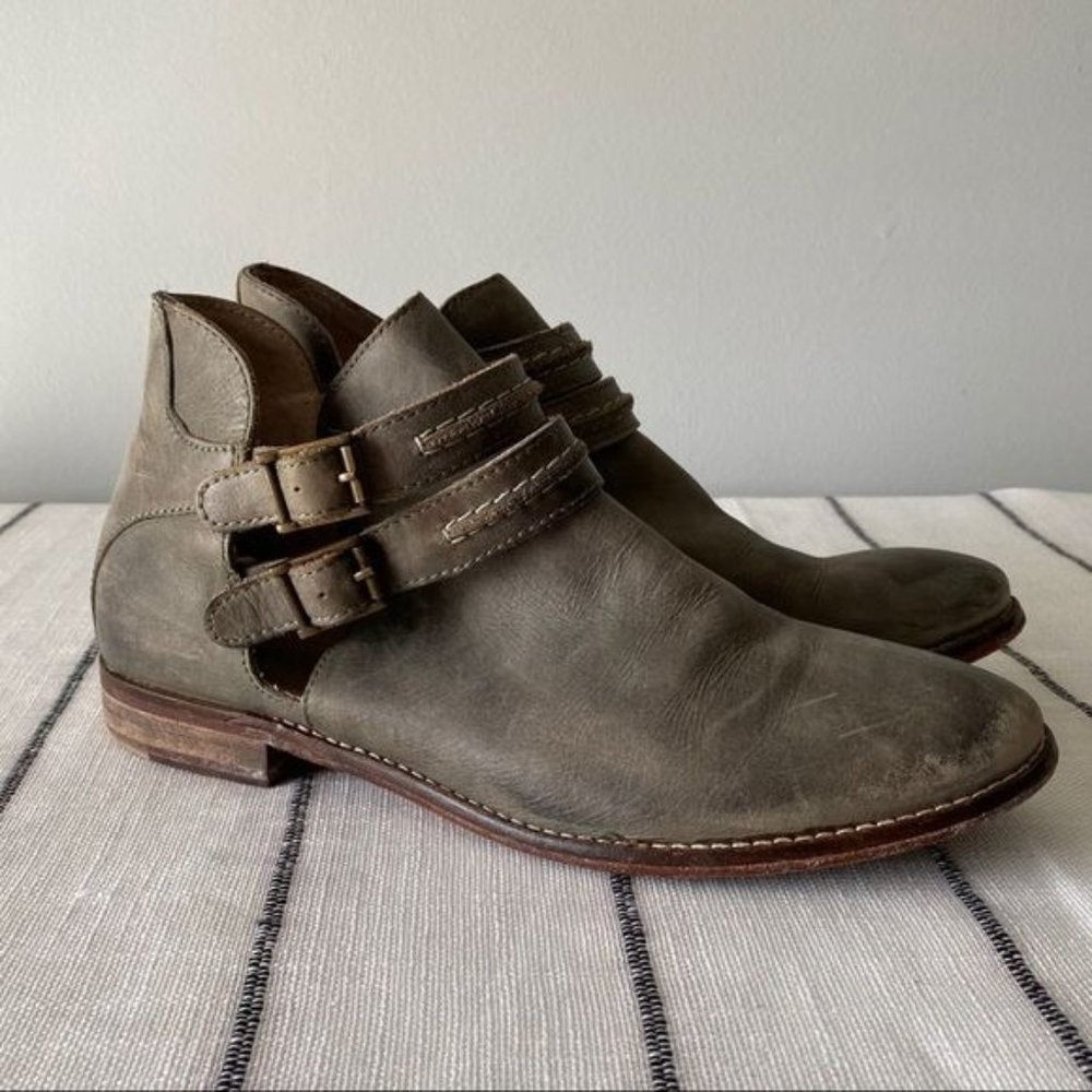 Free People Sz 38 Olive Green Leather Ankle Boots